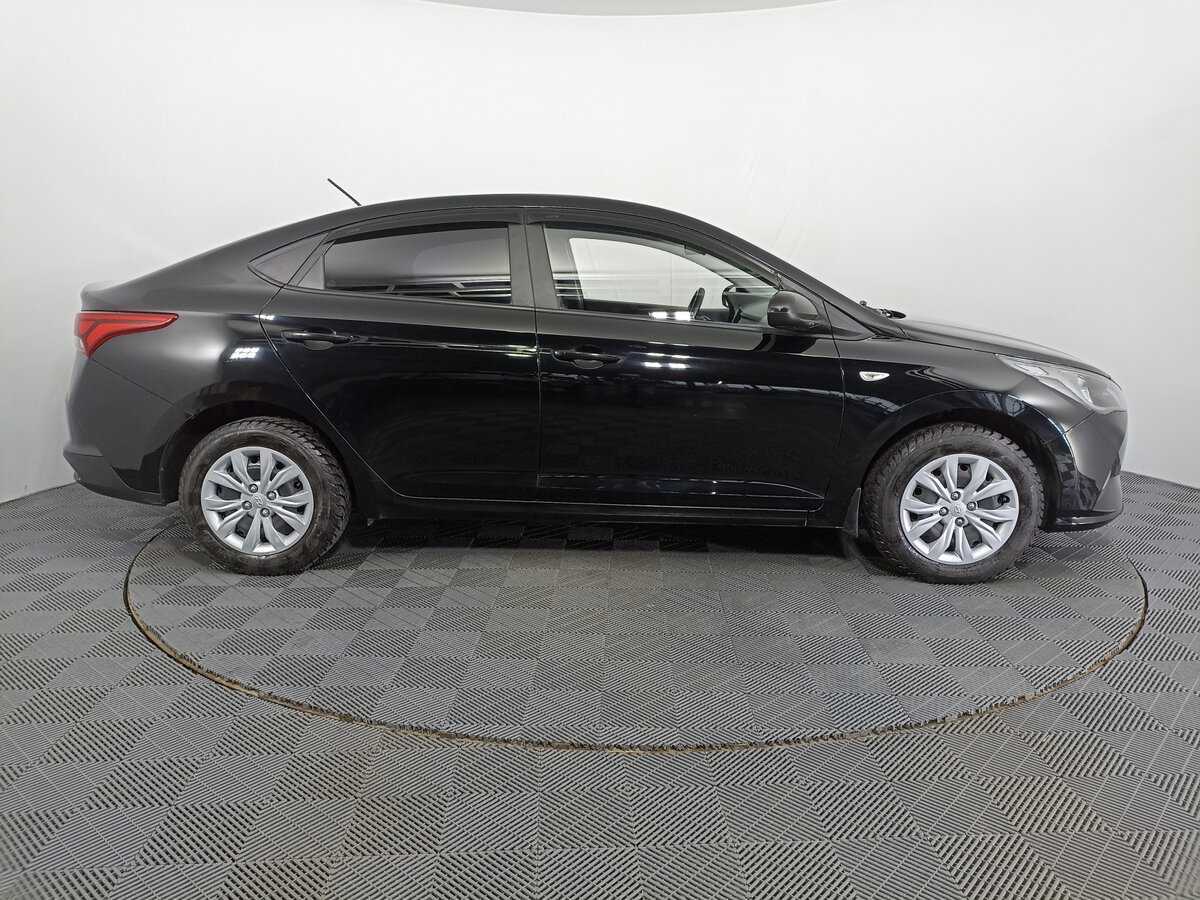 Купить Hyundai Solaris, 2021, 131 002 км, фото №4