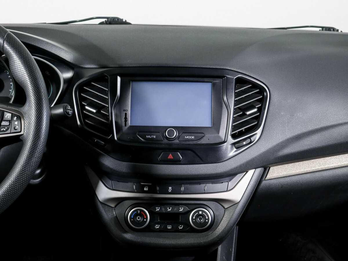 Купить Lada (ВАЗ) Vesta, 2016, 117 348 км, фото №13