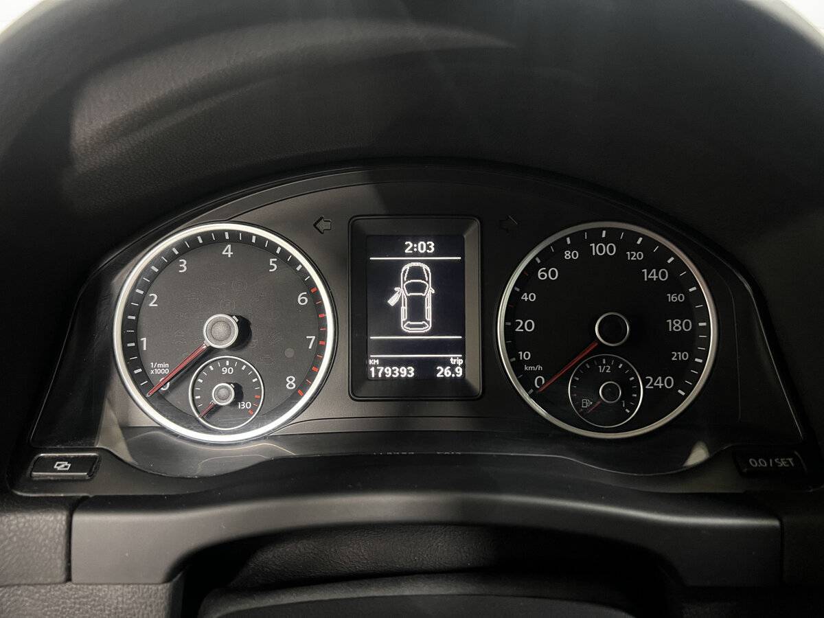 Купить Volkswagen Tiguan, 2012, 179 371 км, фото №13