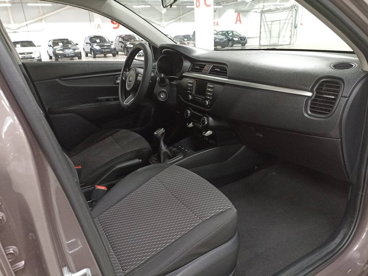 Купить Kia Rio, 2018, 146 477 км, фото №11