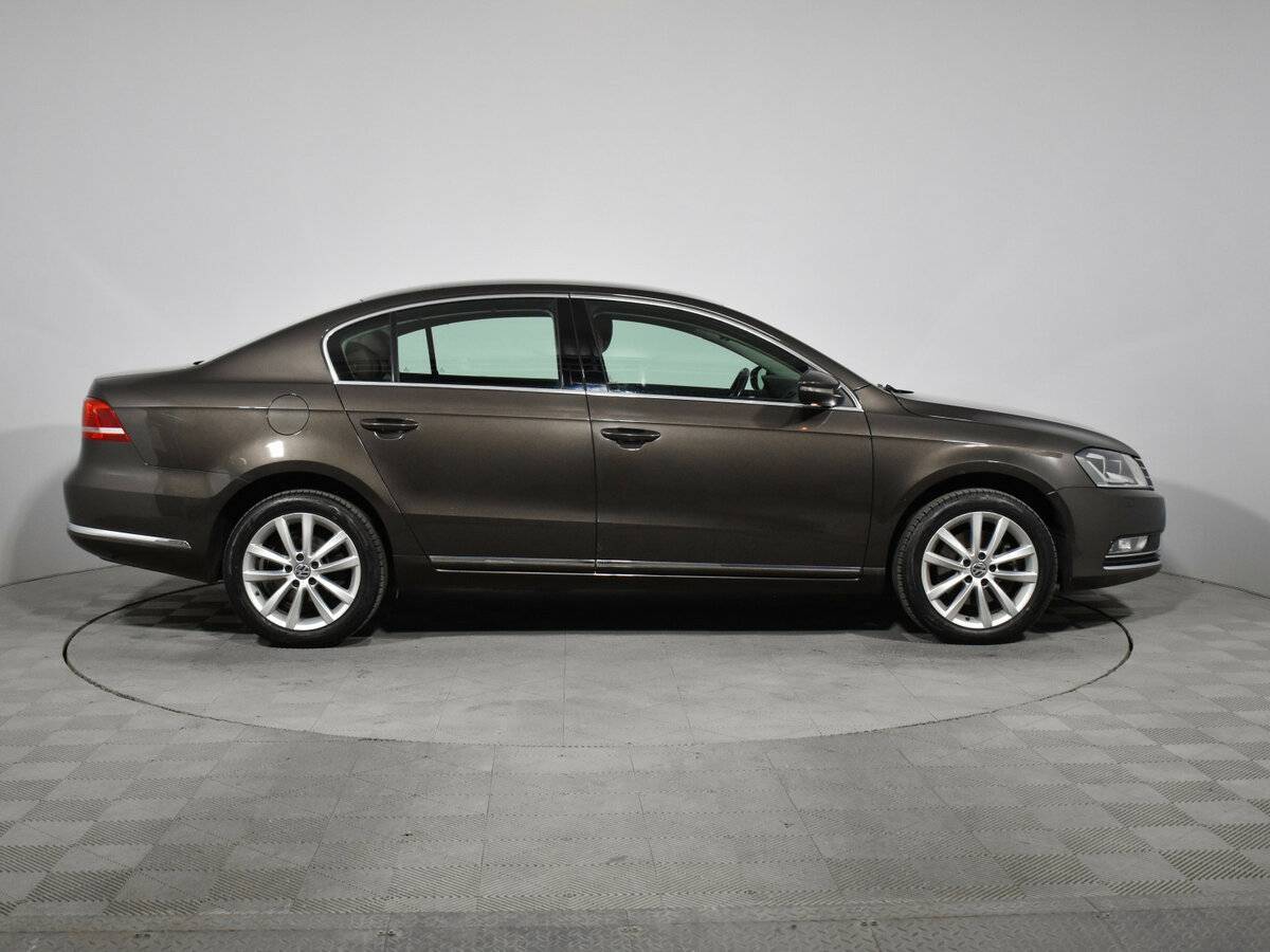 Купить Volkswagen Passat, 2012, 164 658 км, фото №4
