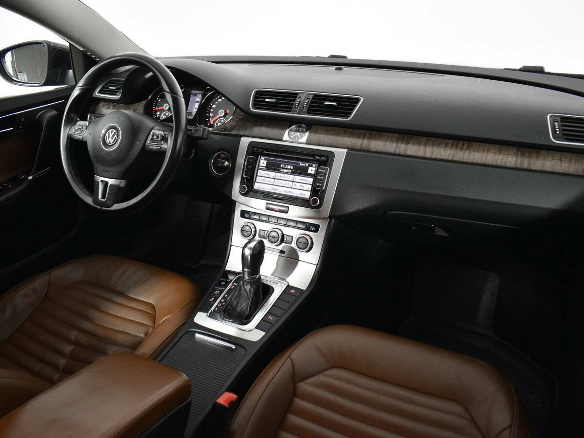 Купить Volkswagen Passat, 2012, 164 658 км, фото №9