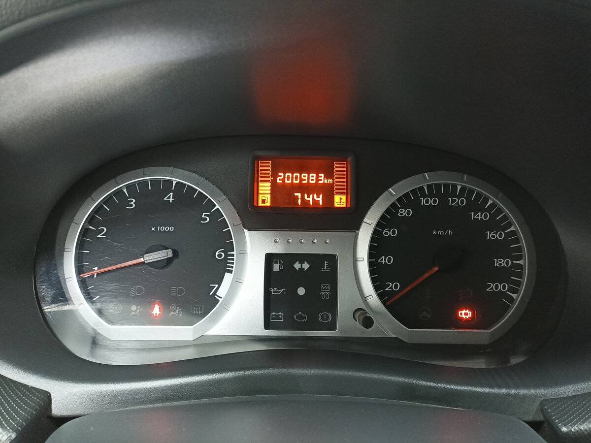 Купить Lada (ВАЗ) Largus Cross, 2017, 200 985 км, фото №13