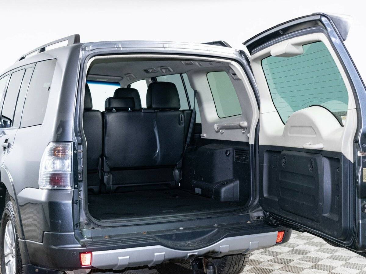 Купить Mitsubishi Pajero, 2013, 359 965 км, фото №9