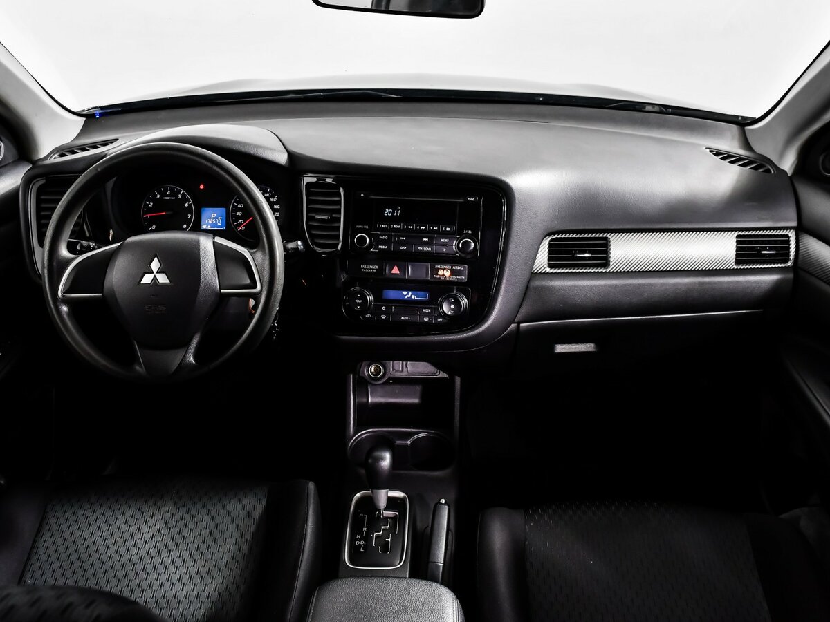Купить Mitsubishi Outlander III Рестайлинг, 2014, 172 757 км, фото №9