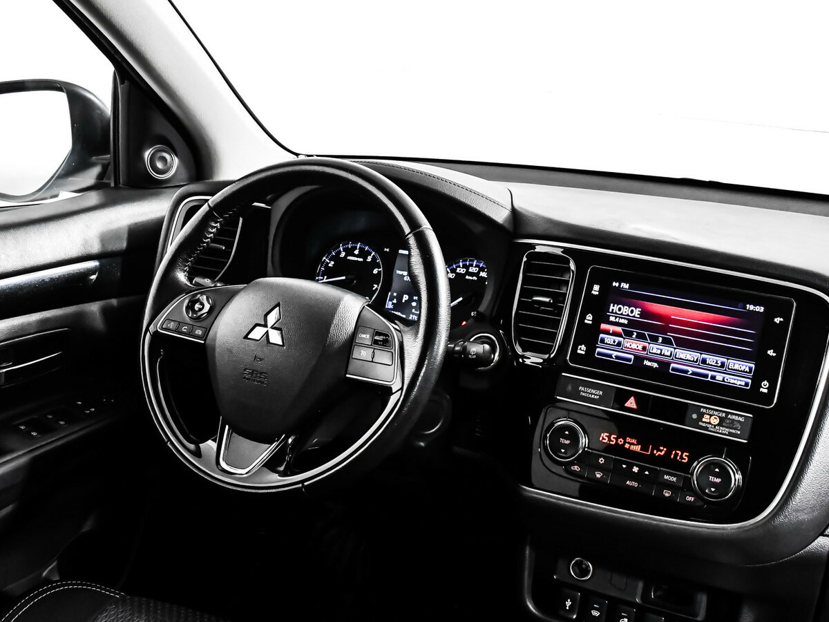 Купить Mitsubishi Outlander III Рестайлинг 3, 2018, 139 359 км, фото №7