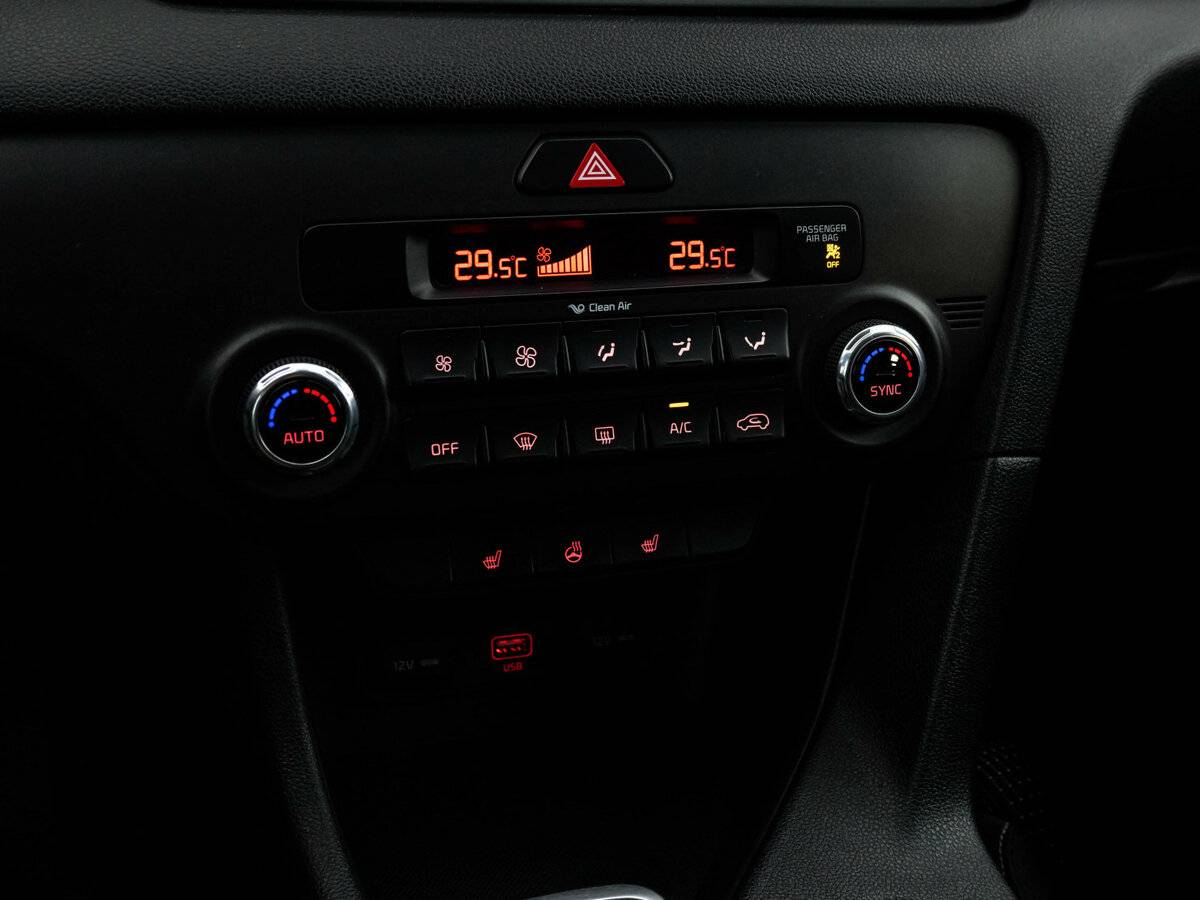 Купить Kia Sportage IV Рестайлинг, 2018, 131 696 км, фото №13