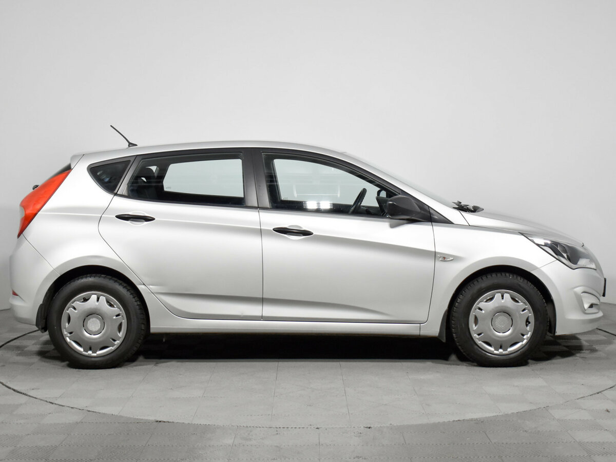 Купить Hyundai Solaris I Рестайлинг, 2015, 79 094 км, фото №4